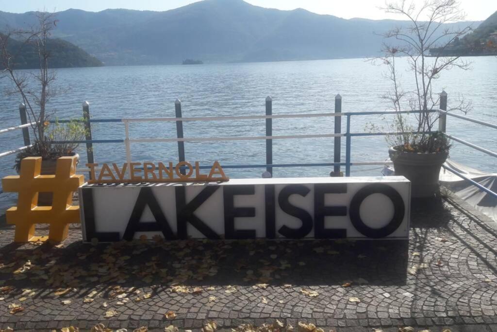 Appartamento Sul Lago D'Iseo Tavernola Bergamasca Luaran gambar